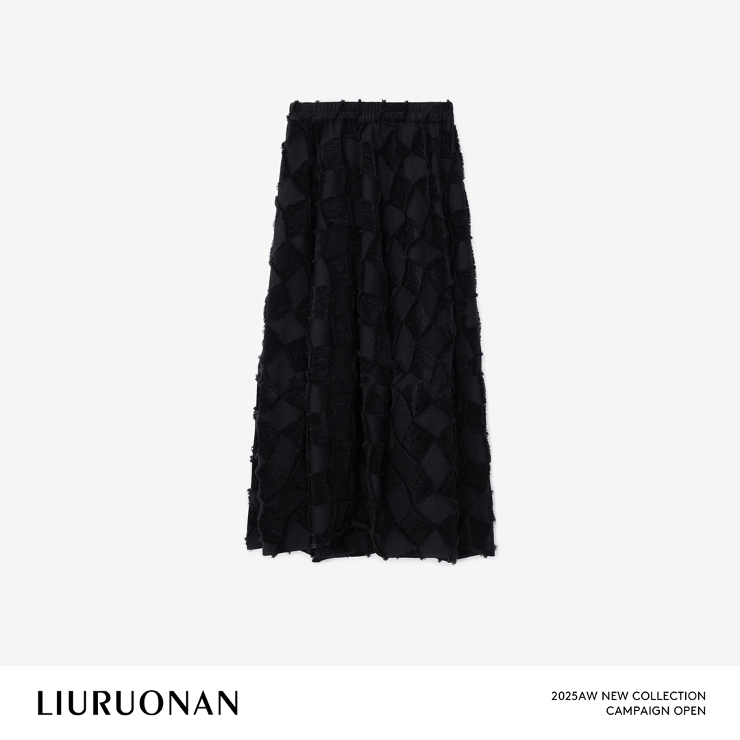 LIURUONAN 25WIN【黑魔方】小众设计感拼接毛边高腰百搭半身裙秋冬