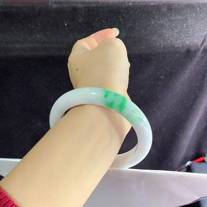 翡翠未镶嵌手镯61圈6355