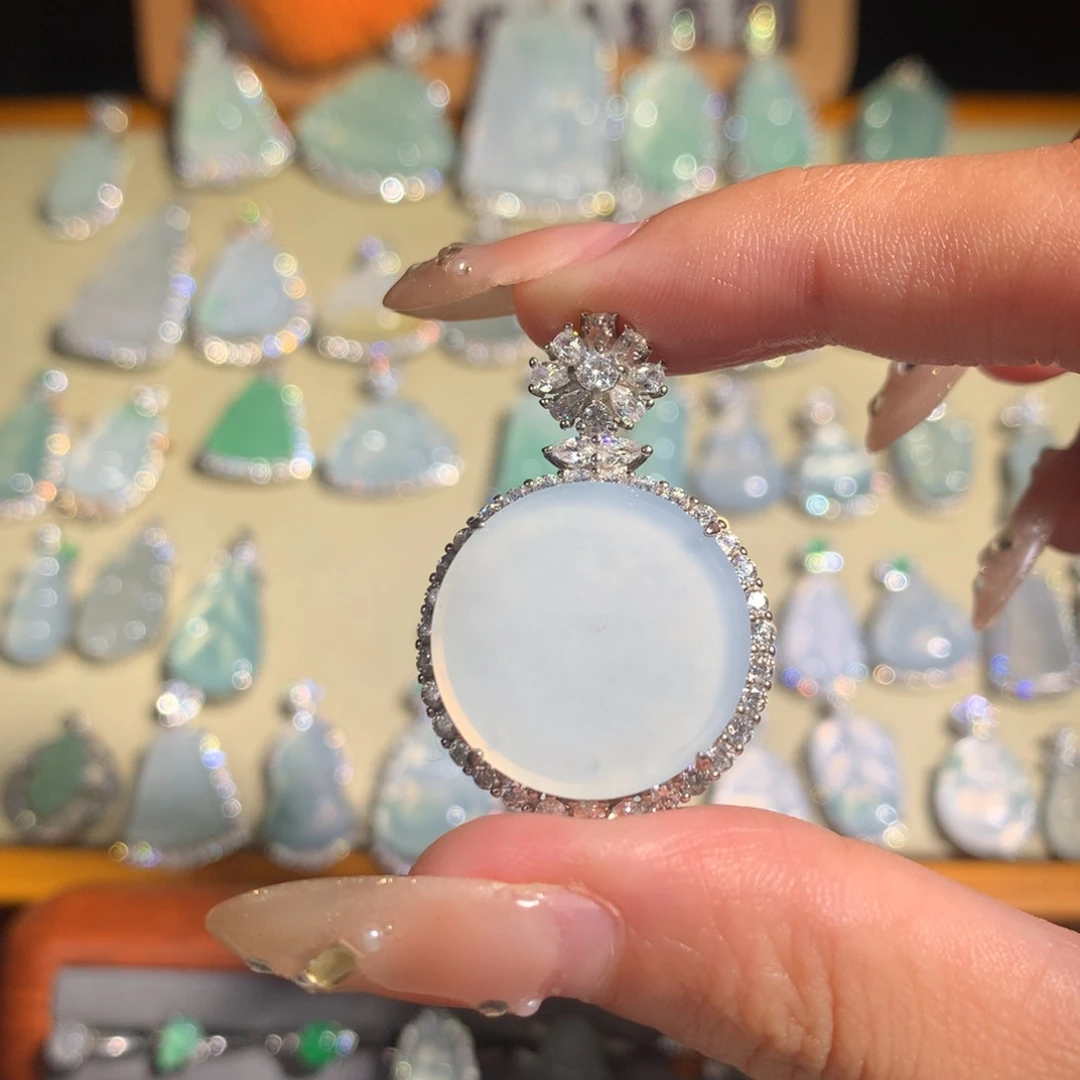 翡翠银S925镶嵌挂件圆牌