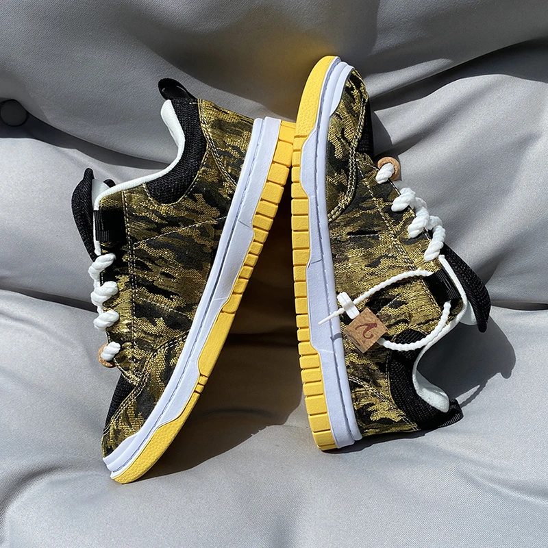 耐磨防滑男板鞋金色面包鞋复古潮鞋厚厚胖胖男士男鞋大码时尚男生