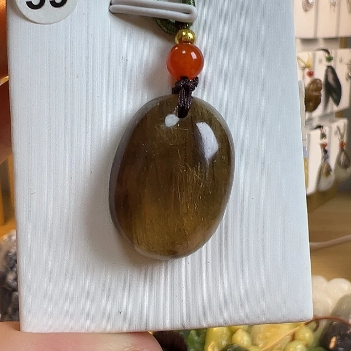 绿水晶未镶嵌颈饰微瑕款