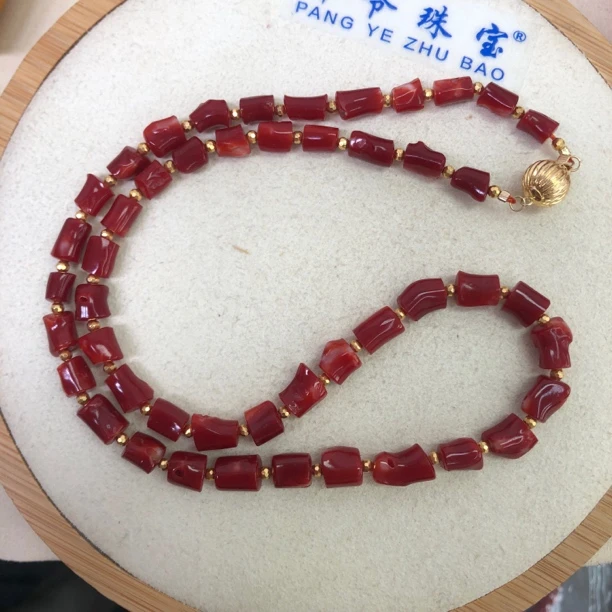 天然珊瑚日料阿卡牛血项链
