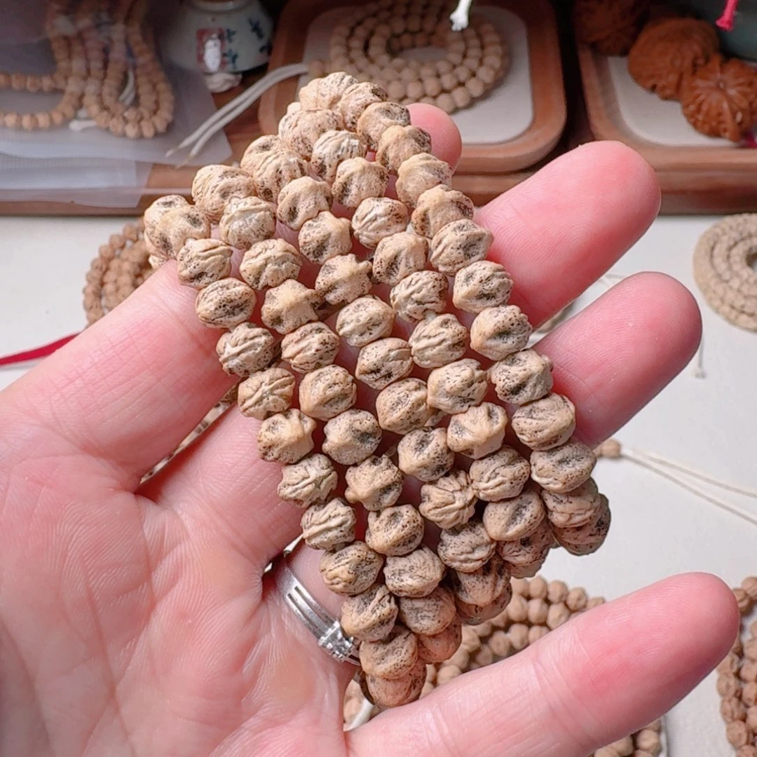 柏香籽/百香籽吊坠碳**子