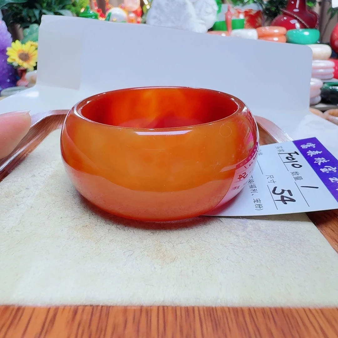 巳***姐手镯玛瑙/玉髓未镶嵌