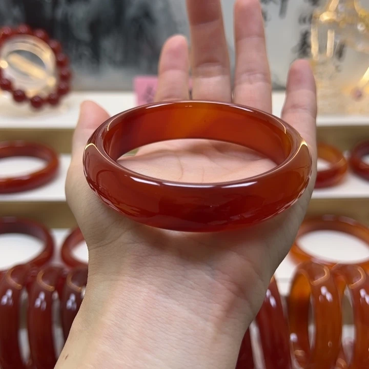 玛瑙/玉髓未镶嵌手镯