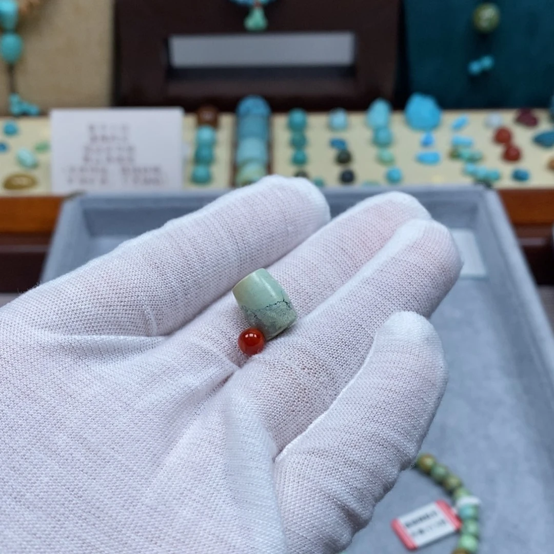 未镶嵌配饰南红玛瑙