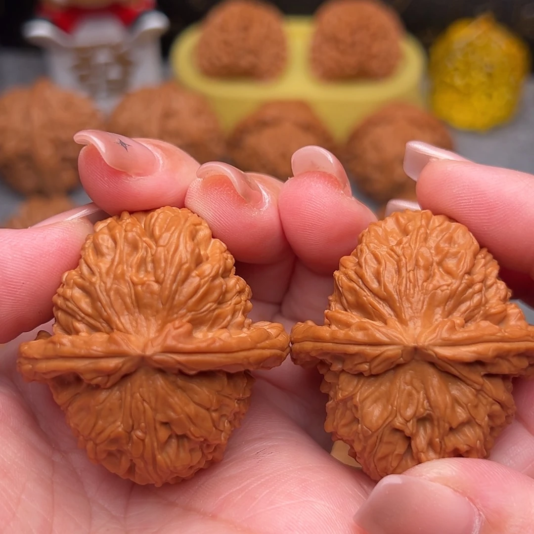 把件文玩核桃42全品毕业大肚白狮子