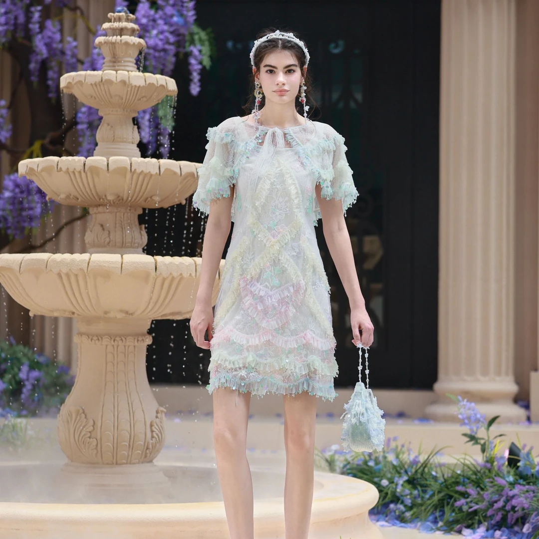 Marie Elie【风挽虹霓】秀款披肩连衣裙EAF21U01300 EAF21M01300