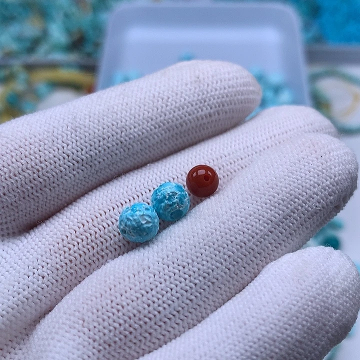 南红玛瑙未镶嵌珠宝奇石