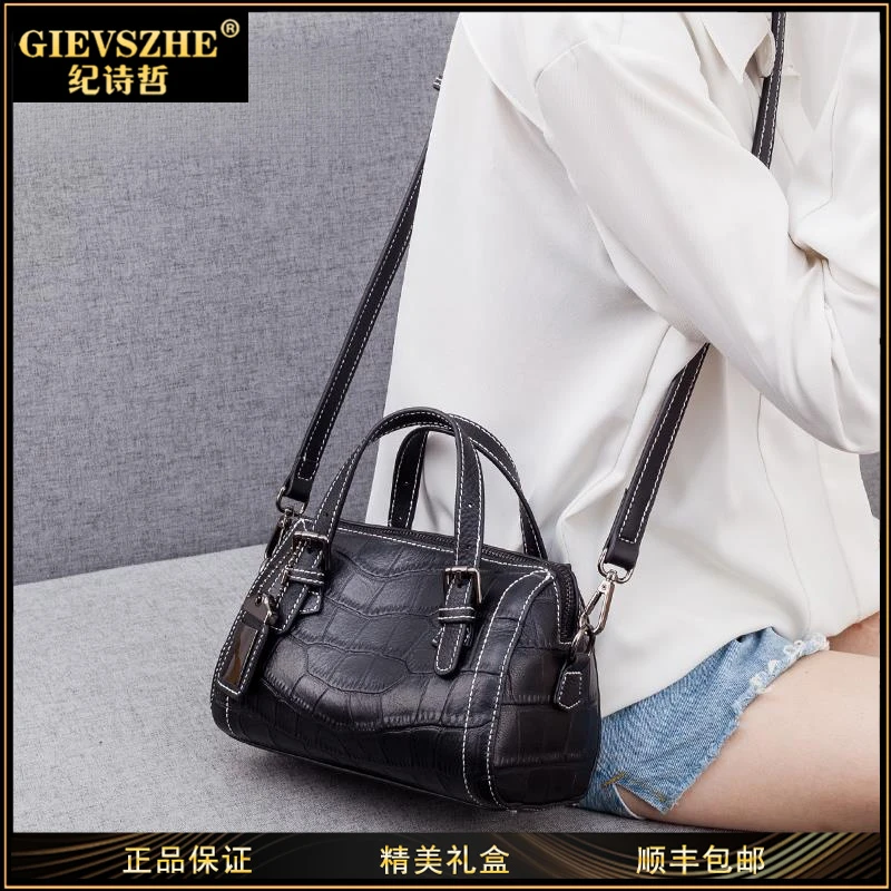 纪诗哲高级感斜挎包小众轻奢包包女款百搭鳄鱼纹单肩包礼物送老婆
