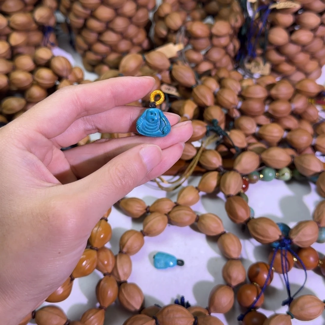 吊坠橄榄核侧挂侧挂的一种新型的防爆