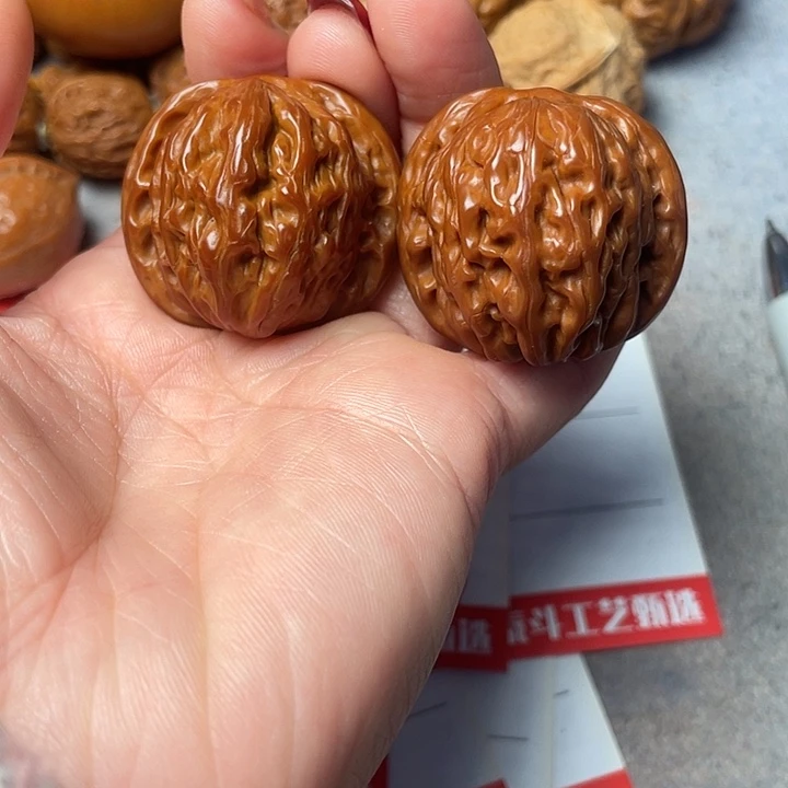 文玩核桃吊坠磨盘