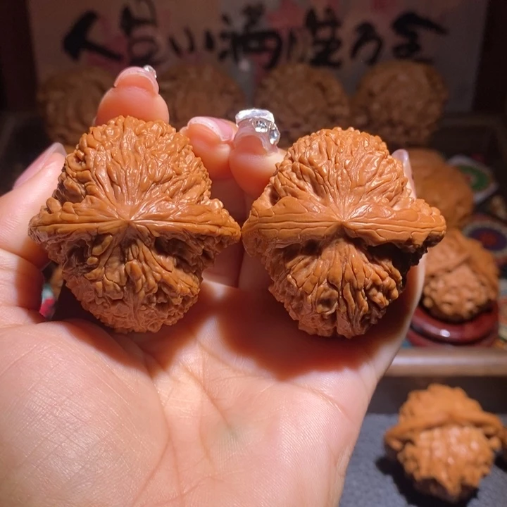 吊坠文玩核桃44南疆石