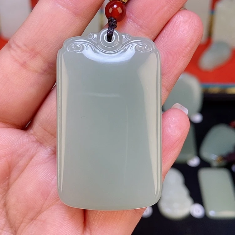 【闪购商品】颈饰未镶嵌和田玉