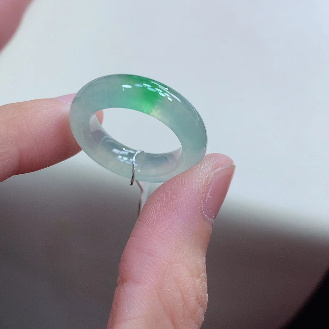 翡翠未镶嵌戒圈13-14号