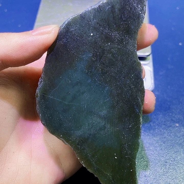 未镶嵌和田玉（糖玉）珠宝半成品