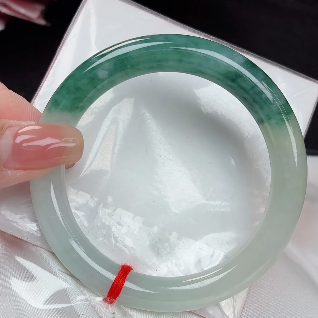 翡翠手镯未镶嵌55+