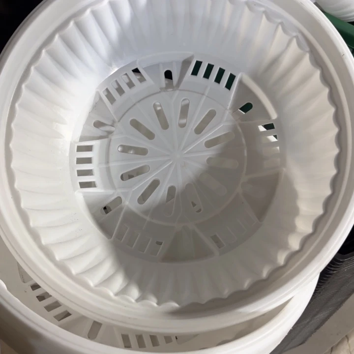 32公分白色聚宝盆4个