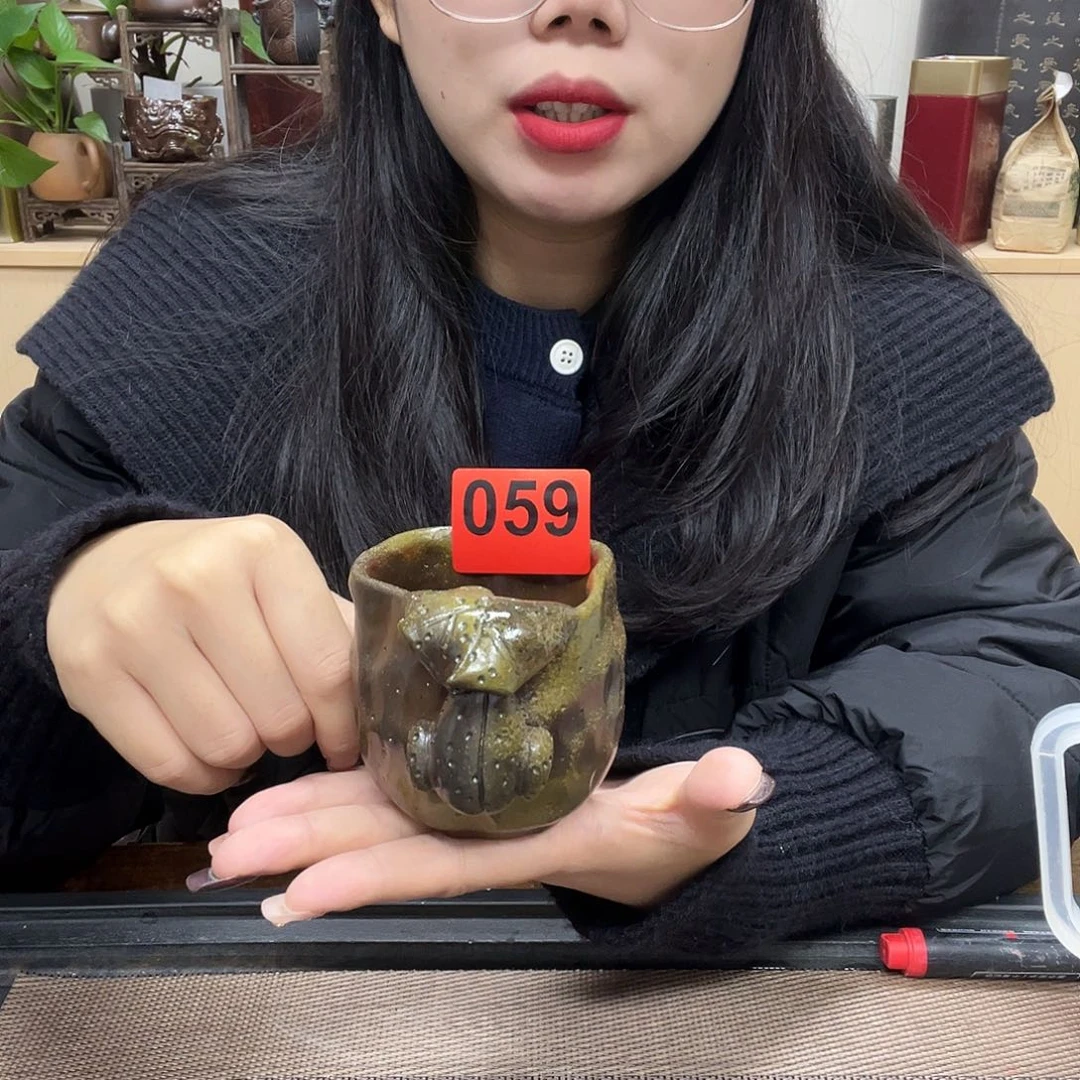 壶059老韩坭兴陶 柴烧呱呱杯
