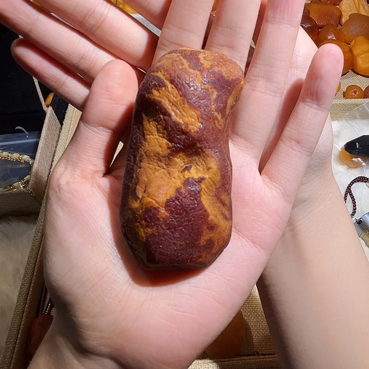 琥珀颈饰未镶嵌蜜蜡全皮吊坠（打孔不退换）