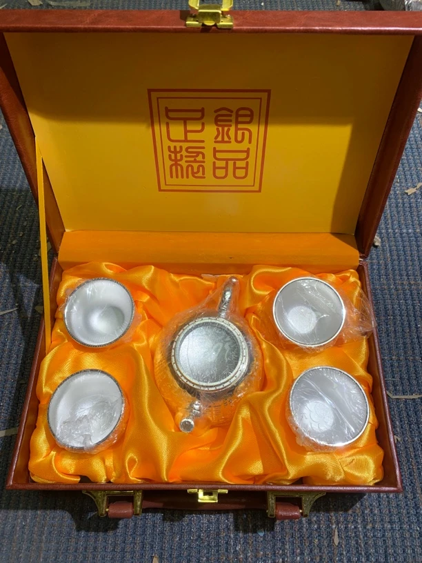 百福-999足银壶一壶四杯带手提包鎏银工艺