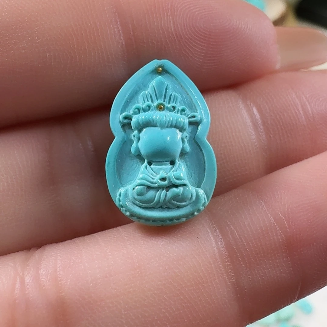 绿松石未镶嵌颈饰