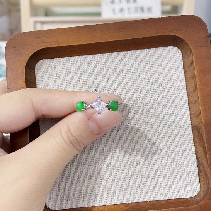 翡翠未镶嵌颈饰天然翡翠Ａ货
