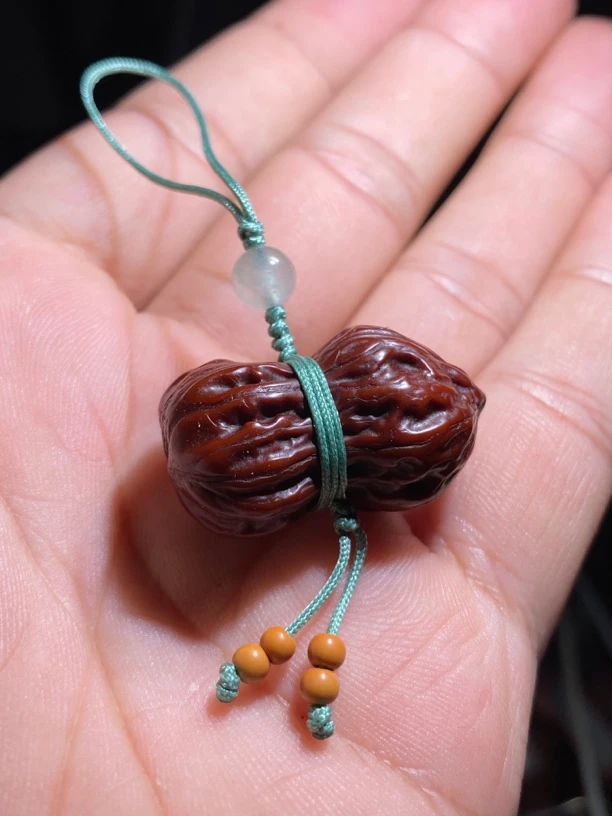 一物一图（163）：小葫芦挂坠 尺寸高32