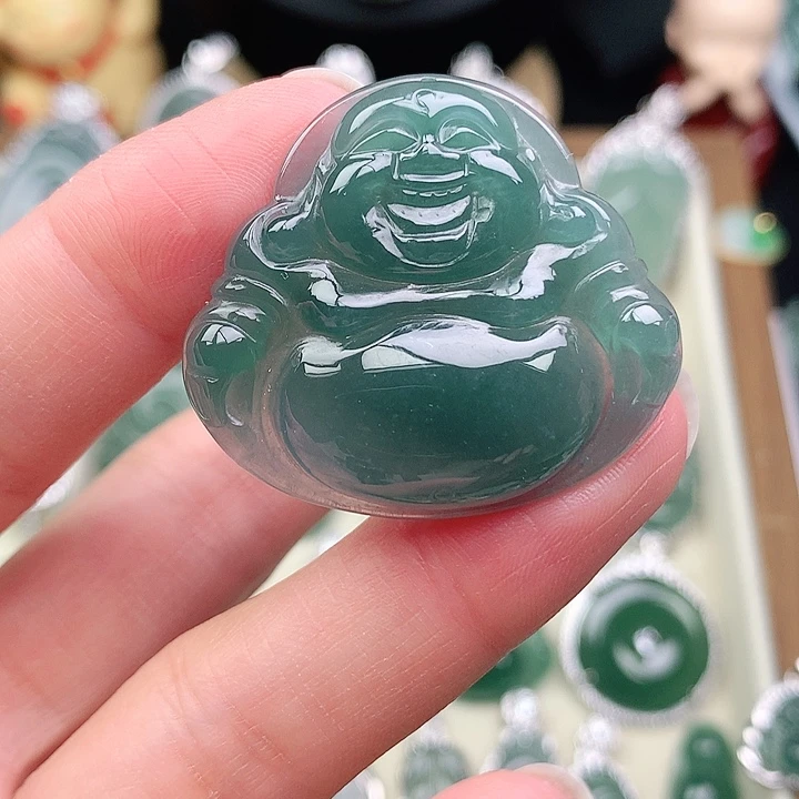 颈饰未镶嵌翡翠吊坠