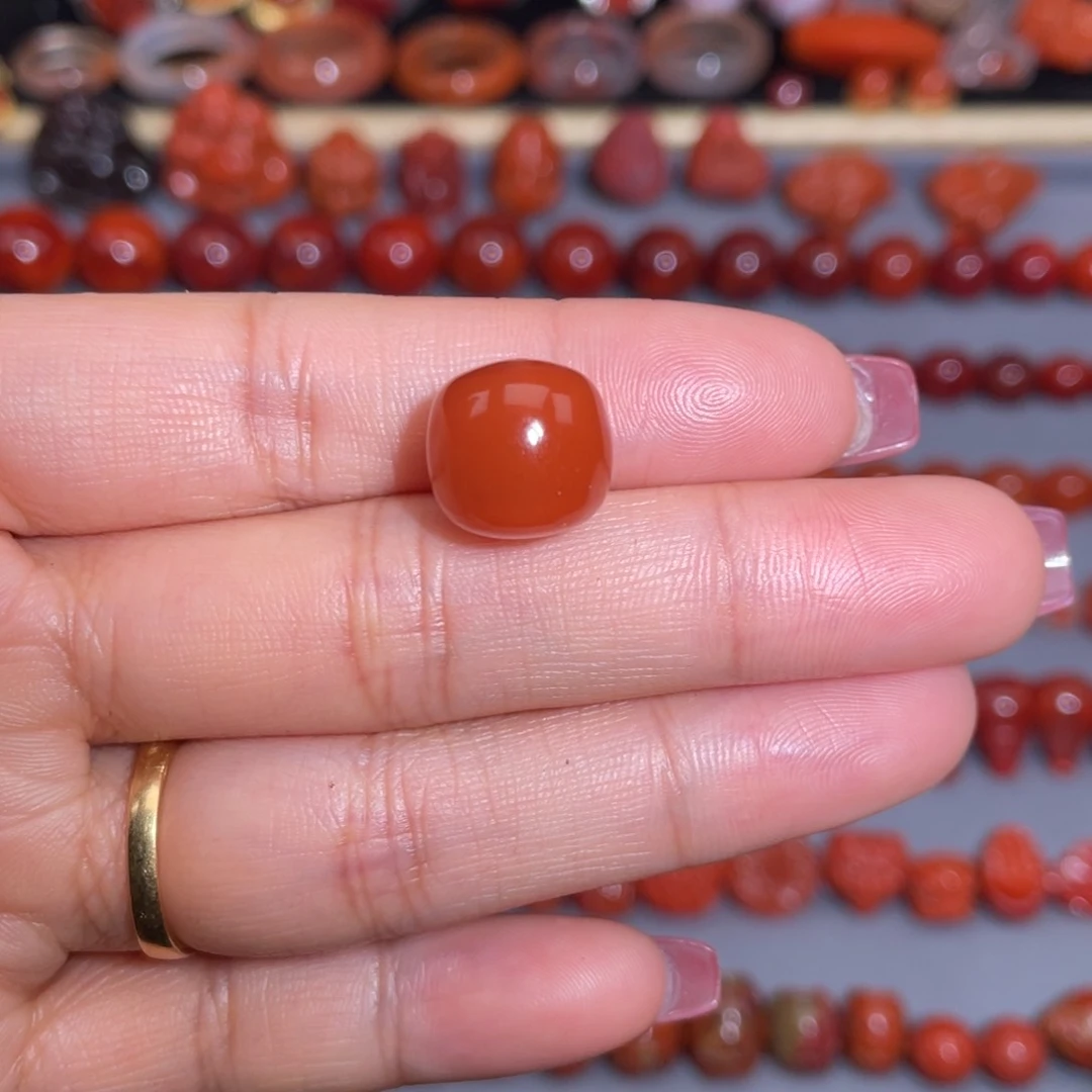 南红玛瑙老型未镶嵌塔*巴