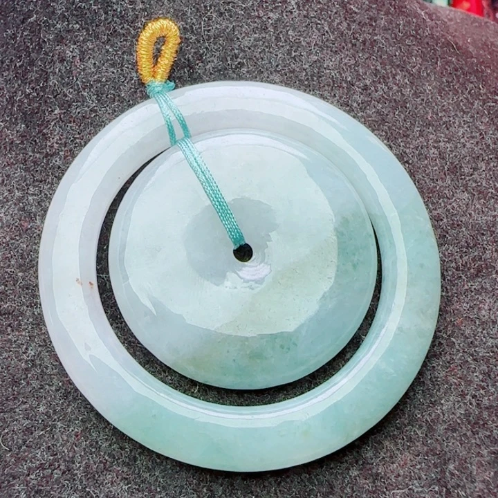 翡翠未镶嵌颈饰天然A货41