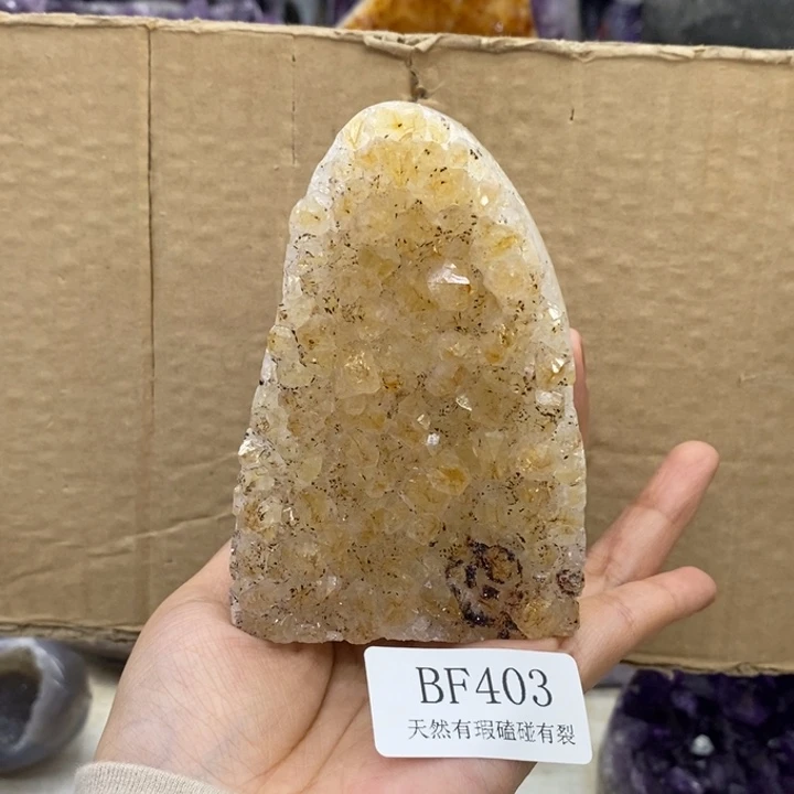 水晶大型摆件（非配饰）未镶嵌