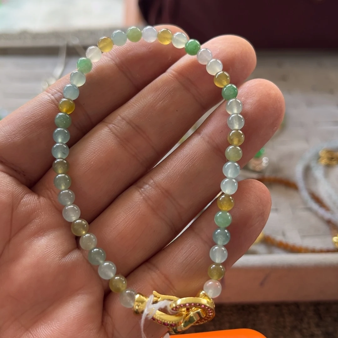 定制翡翠未镶嵌翡翠手串定制