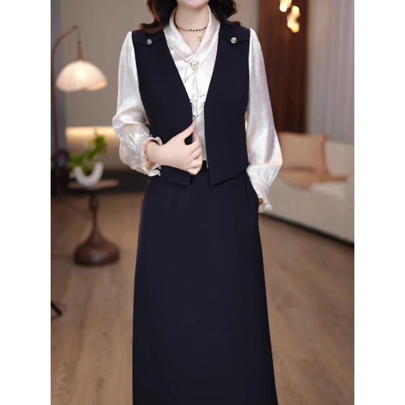 朵诗尼气质时尚假俩件连衣裙2025春季新款高端精致修身减龄中长裙