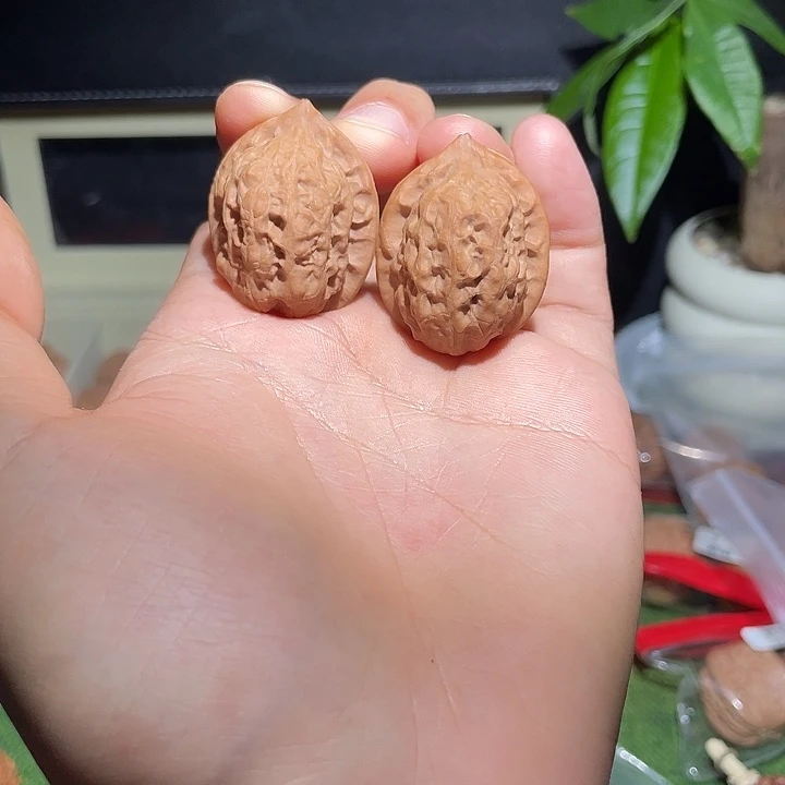 把件文玩核桃29拇指鸡心