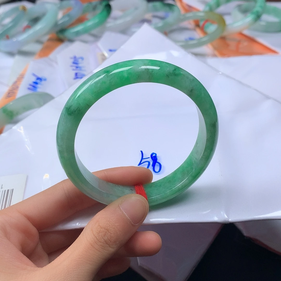 未镶嵌手镯翡翠福利