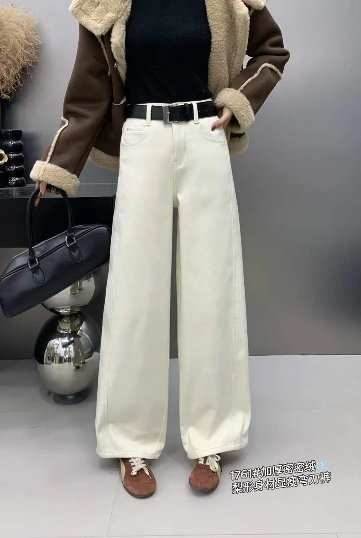 1761# 加厚绒弯刀裤女 梨形身材显瘦 米白色高腰加绒阔腿牛仔裤