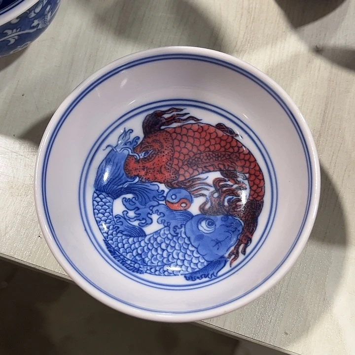 摆件景德镇陶瓷普洱杯。红。