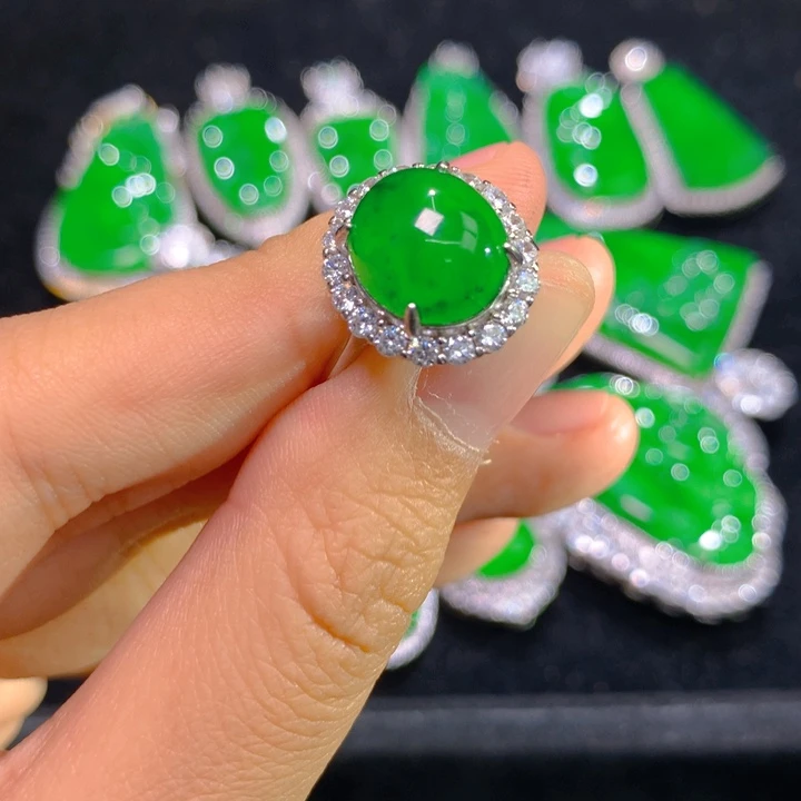翡翠戒指银S925镶嵌一个