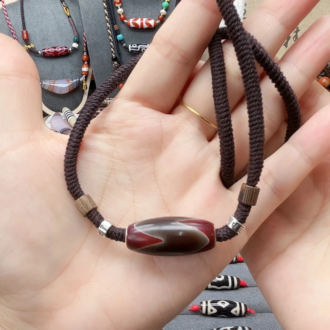 玛瑙/玉髓合金颈饰