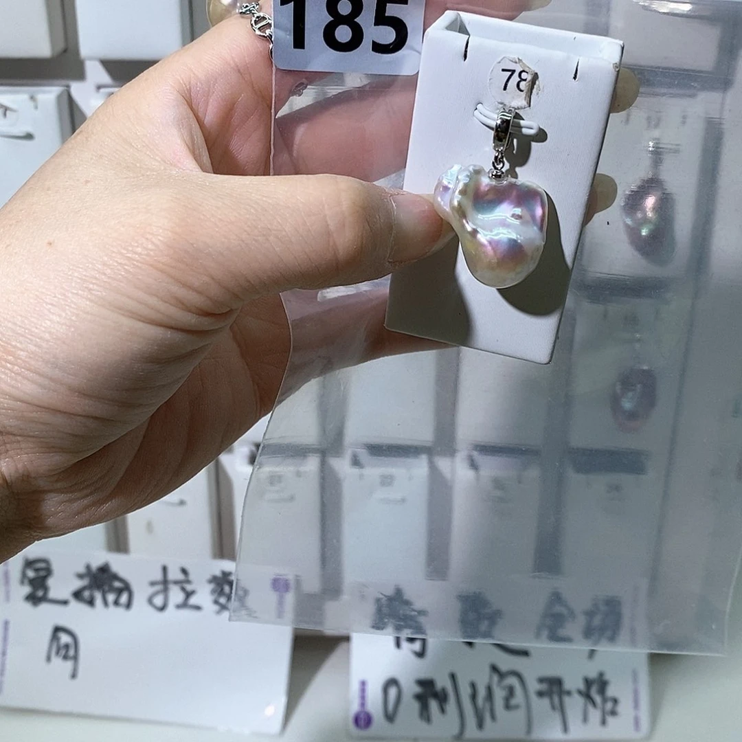 淡水珍珠合金颈饰