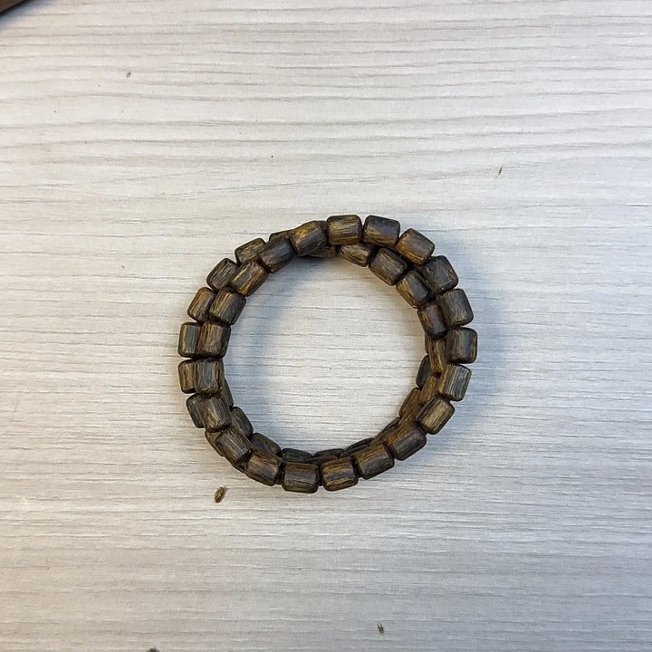 沉香手串6g+奇楠沉香圆珠0.7单圈多样性发一