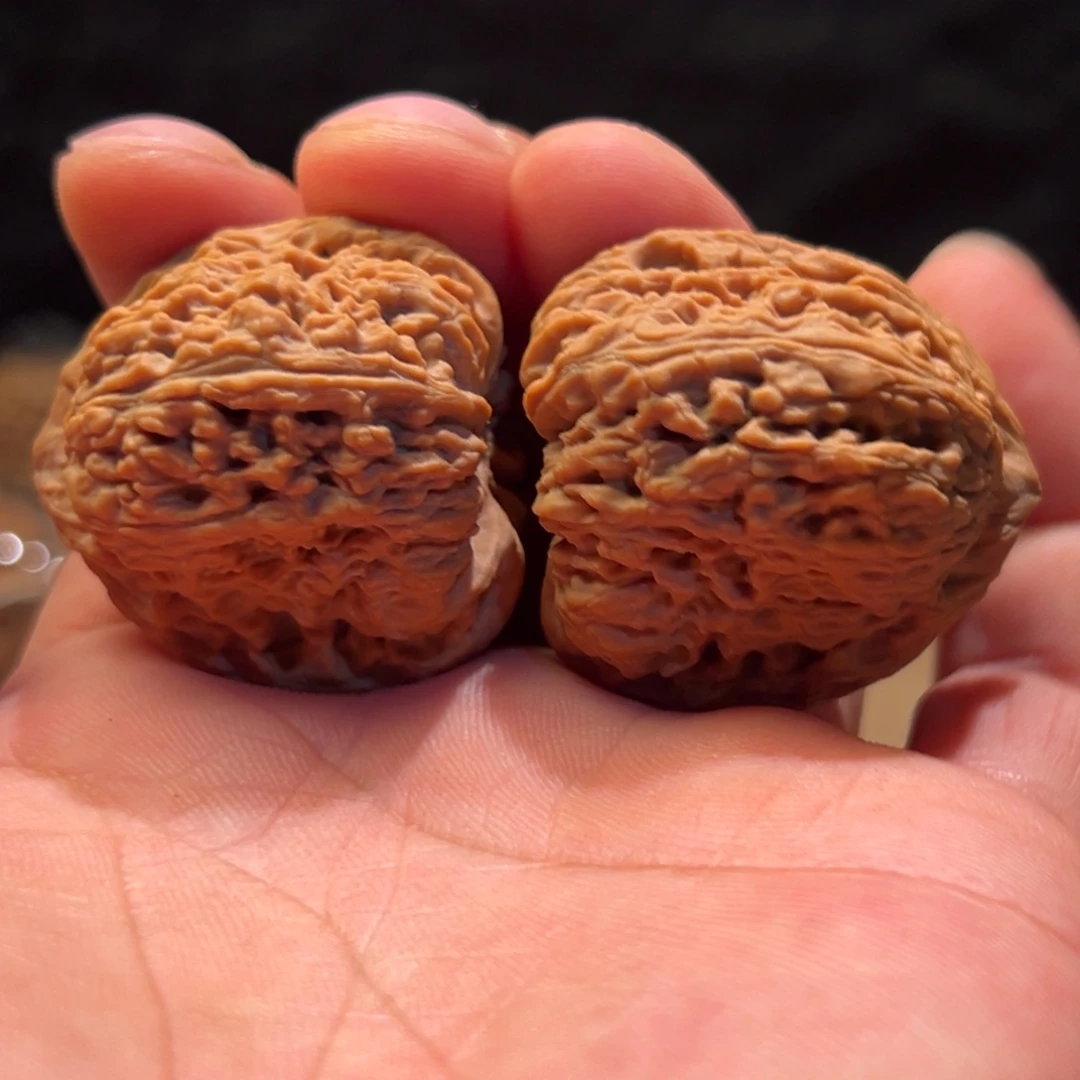 烽***）文玩核桃把件南疆36.5微小色差