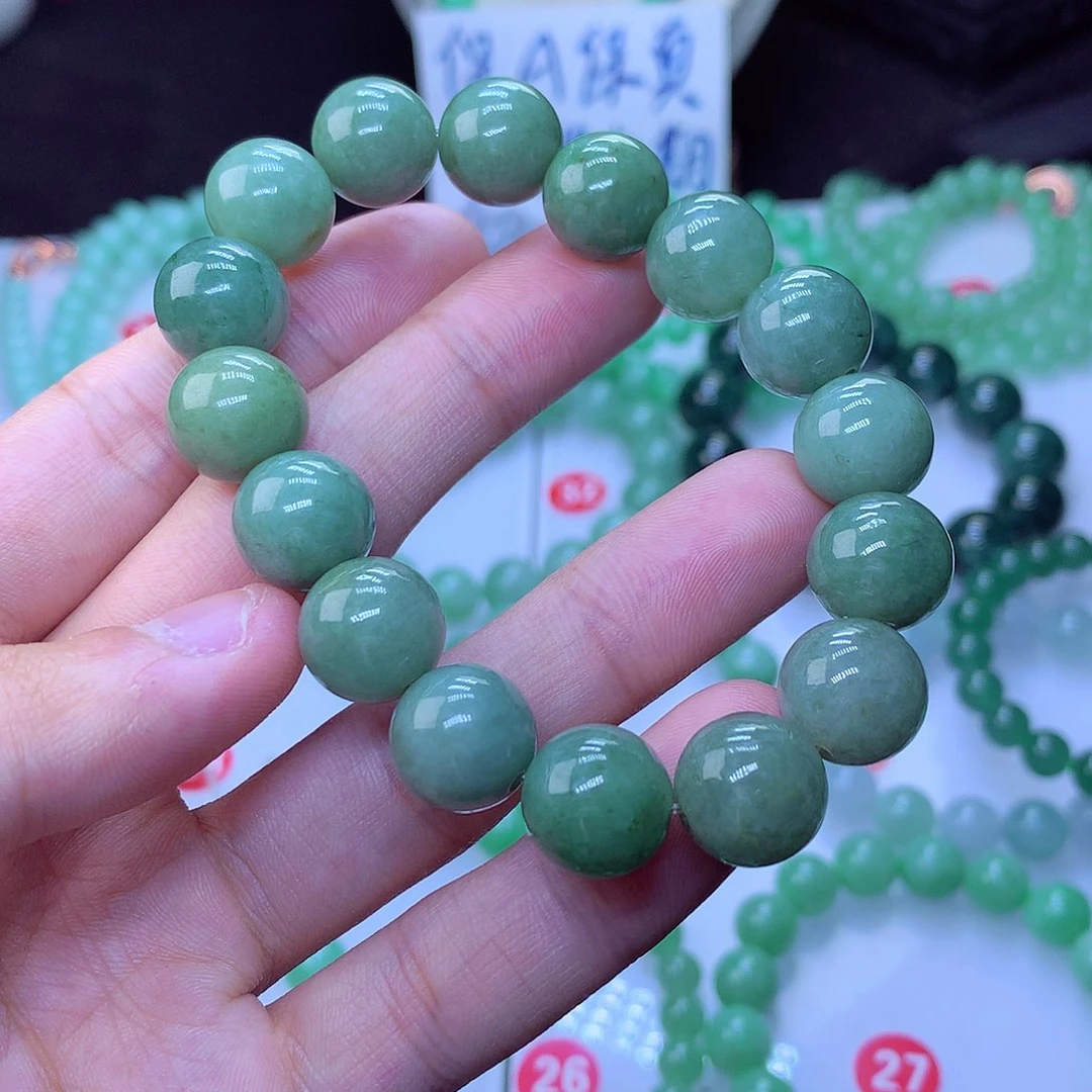 翡翠毛衣链未镶嵌