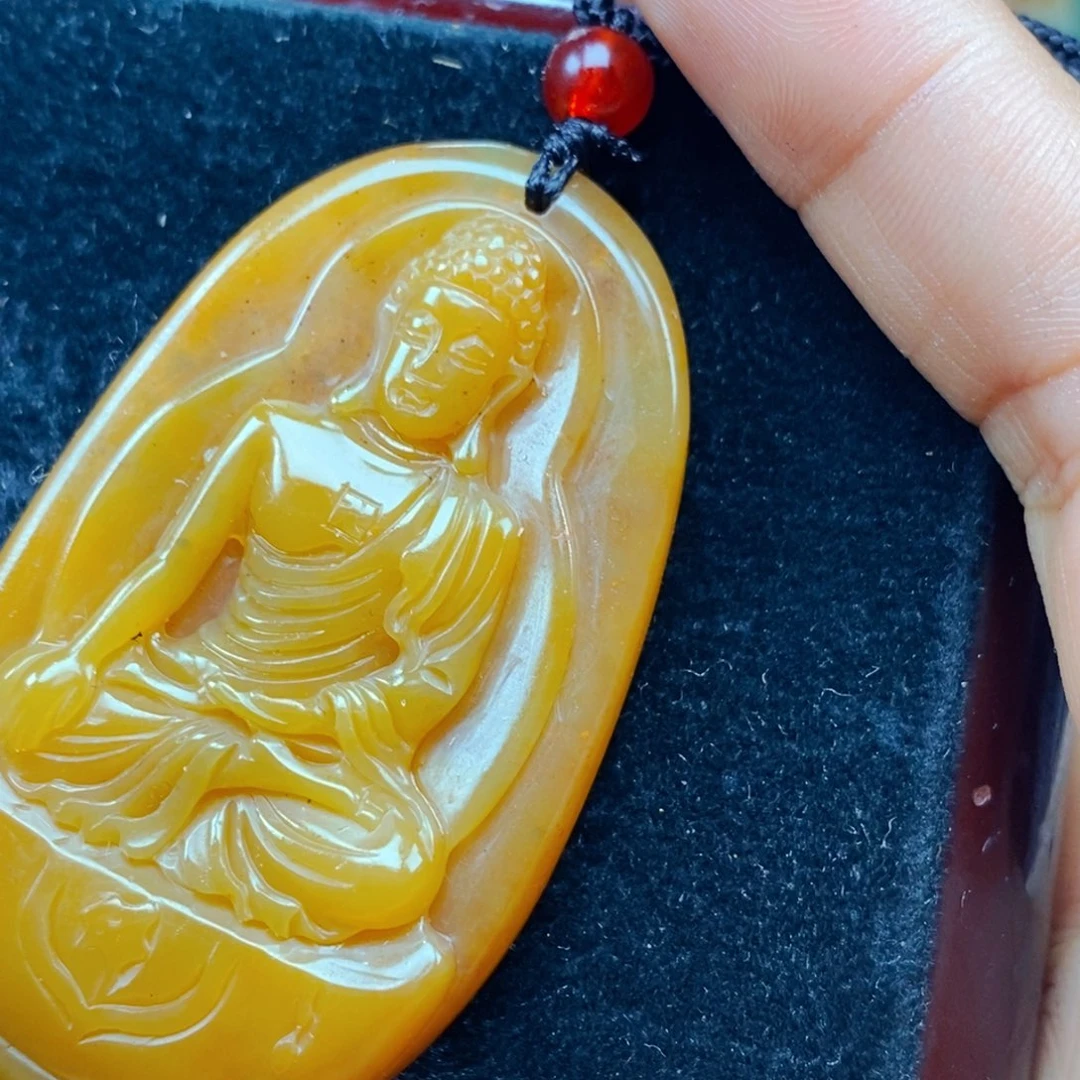 石英质玉（黄龙玉）未镶嵌颈饰