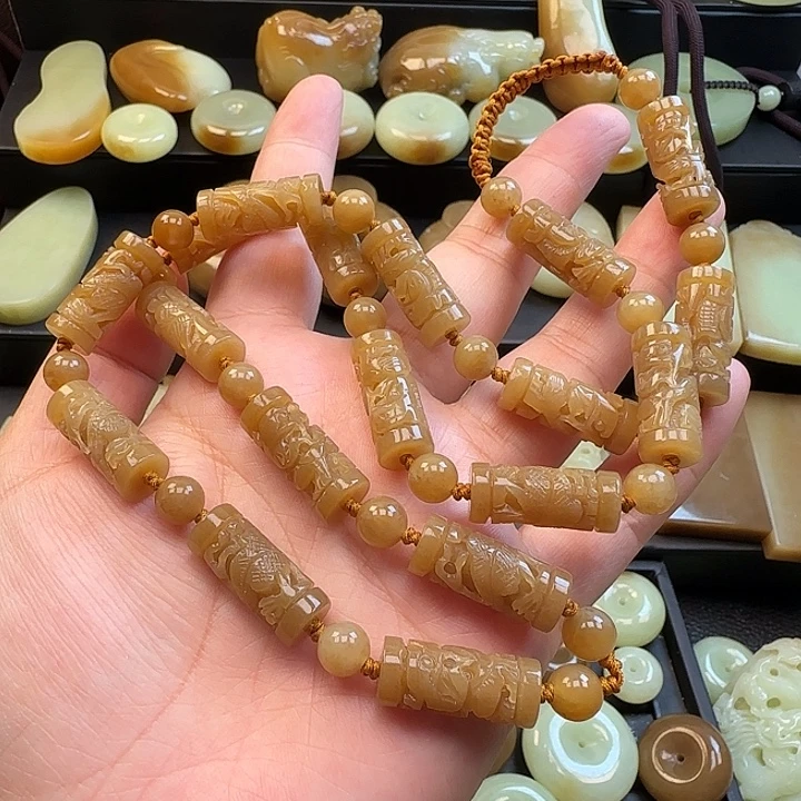 和田玉未镶嵌颈饰