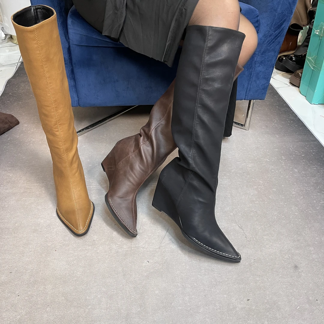 101-3新款网红版时尚女长靴百搭粗跟骑士尖头秋冬长筒爆款
