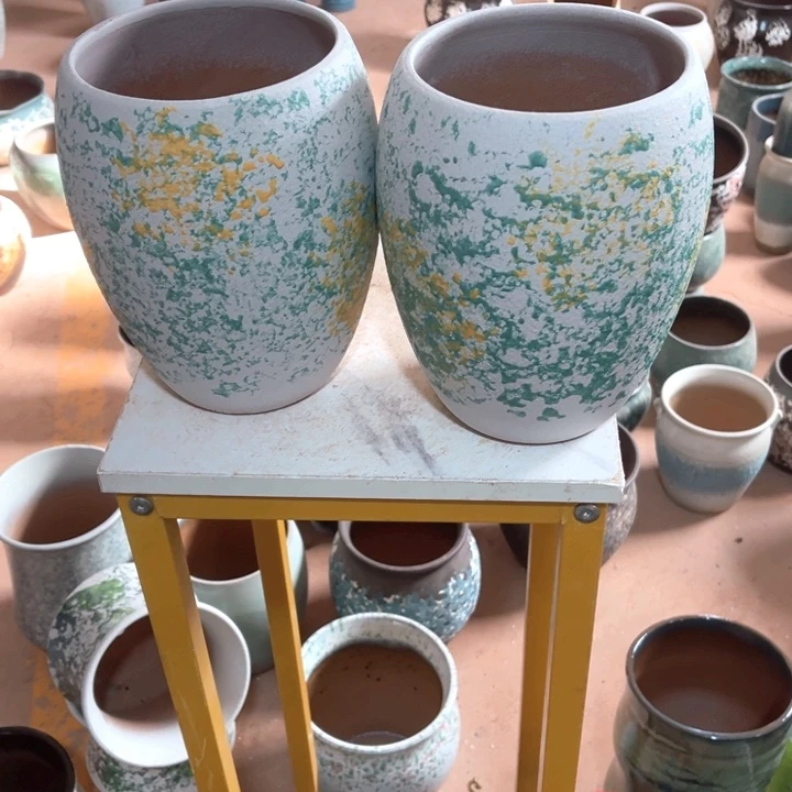 紫砂花盆口径15高度21两只正品