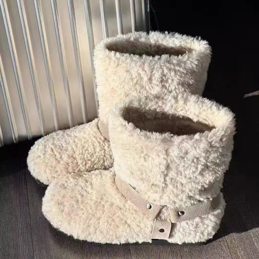 韩版可爱羊卷毛保暖雪地靴25冬季新款加绒加厚圆头套筒毛毛短靴女