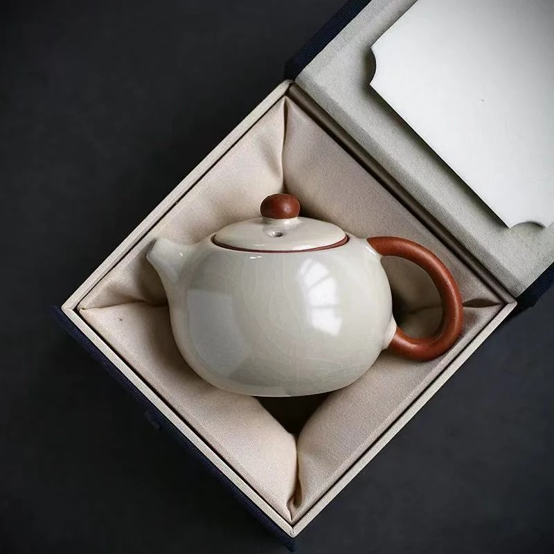 精品茶壶，款式随机